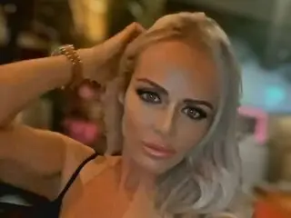 DaniellaSkyee lj video pussy